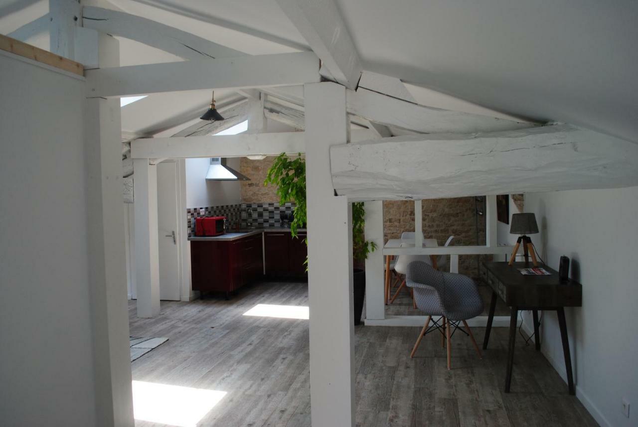 Apartmán Ecurie De La Grange L'Abbe Le Langon Exteriér fotografie